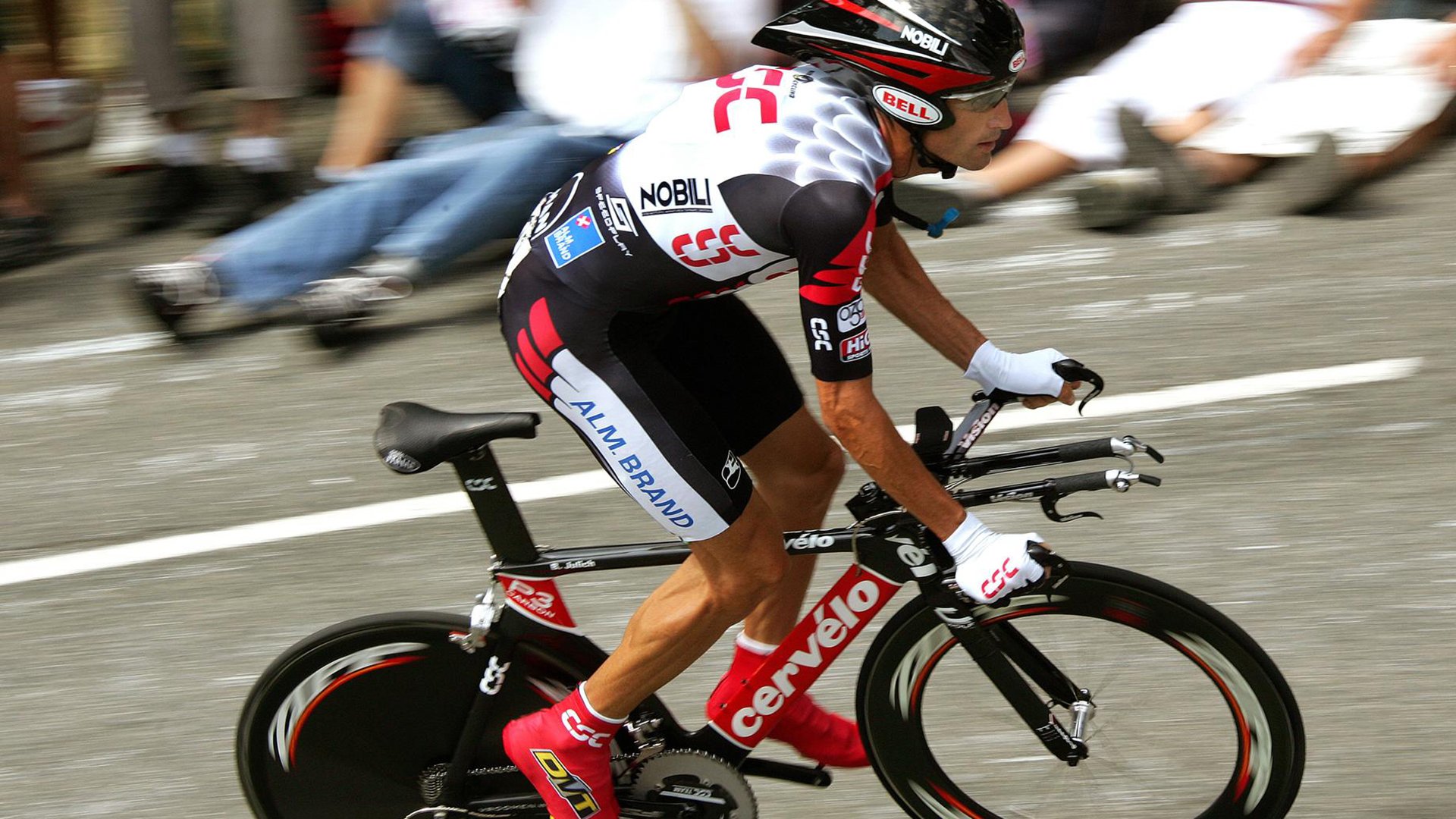 穆古鲁扎迎来十五赛季出色发挥，热火观众热烈欢呼！赢得满堂喝彩