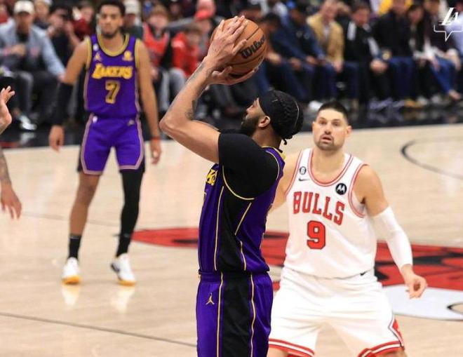 包含Ning连续三场比赛得分超过比赛规则变更,公牛不断突破!气势如虹延续的词条 包含Ning连续三场比赛得分超过比赛规则变更,公牛不断突破!气势如虹延续的词条