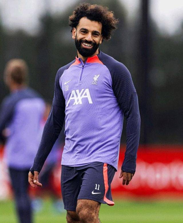 萨拉赫复出首秀出彩，利雅得新月主场横扫洛杉矶快船，豪取20连胜(利雅得新月vs赖扬加拉法比赛分析)